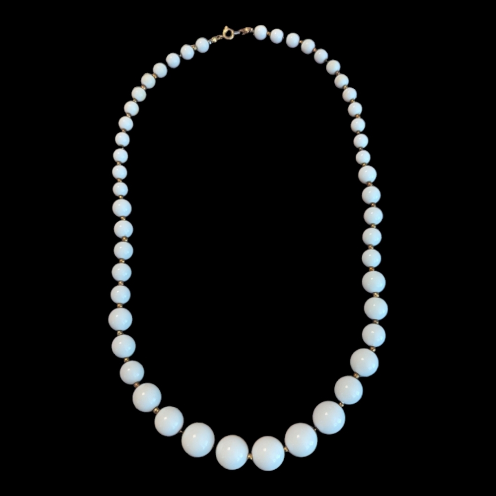 Vintage White Graduated Bead Gold Tone Necklace